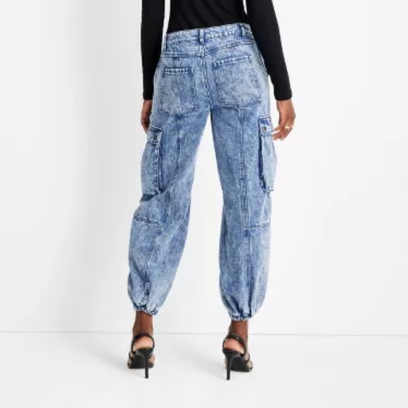 NEW Future Collective Mid Rise Cargo Jeans Kahlana Barfield Brown - Picture 3 of 3